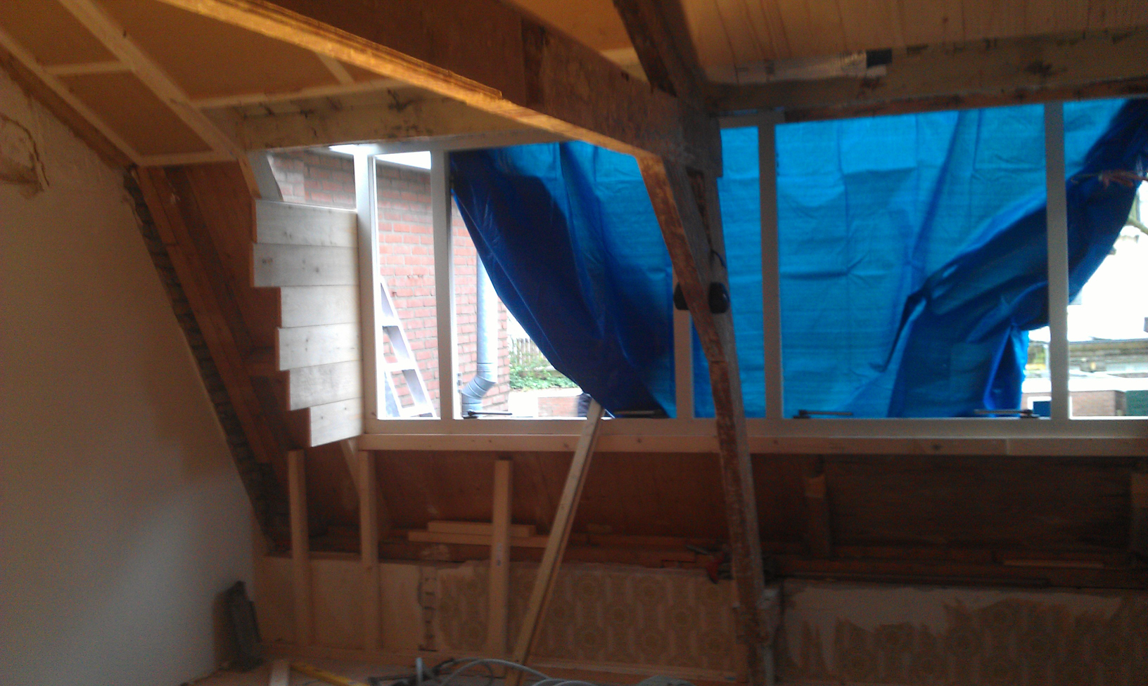 Totaal renovatie aan de dirk van zuylenstraat